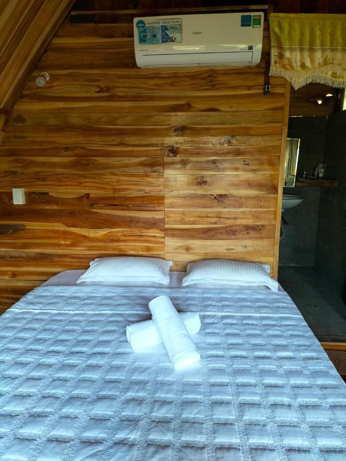 Rice Straw Green Lodge- Resort Quan Tom Exterior photo