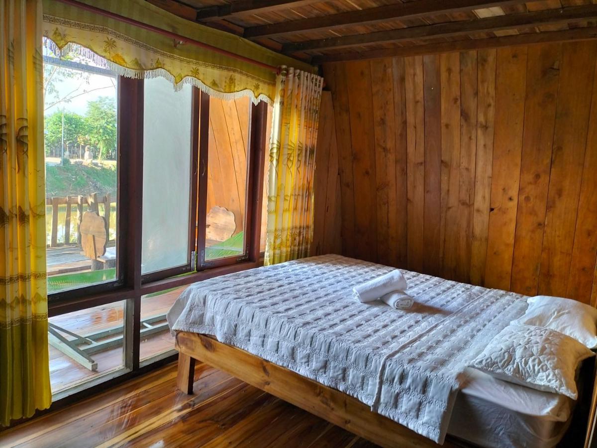 Rice Straw Green Lodge- Resort Quan Tom Exterior photo