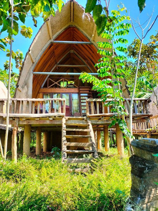 Rice Straw Green Lodge- Resort Quan Tom Exterior photo