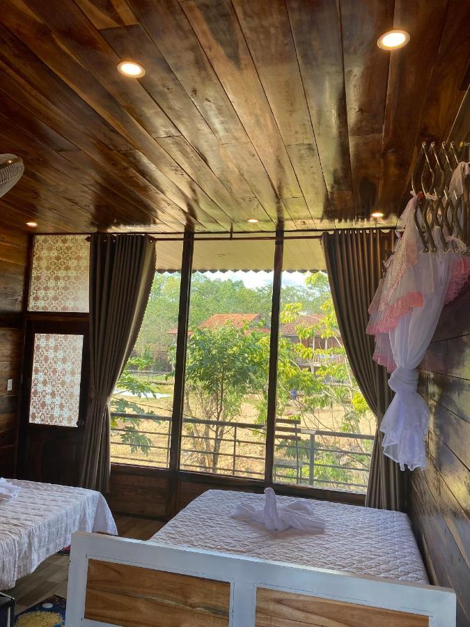 Rice Straw Green Lodge- Resort Quan Tom Exterior photo